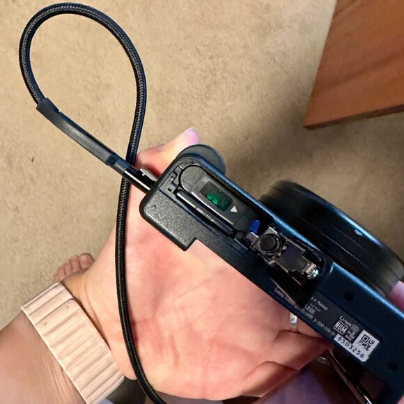 Sony ZV-1 with Creator Kit - Picture 12 of 12